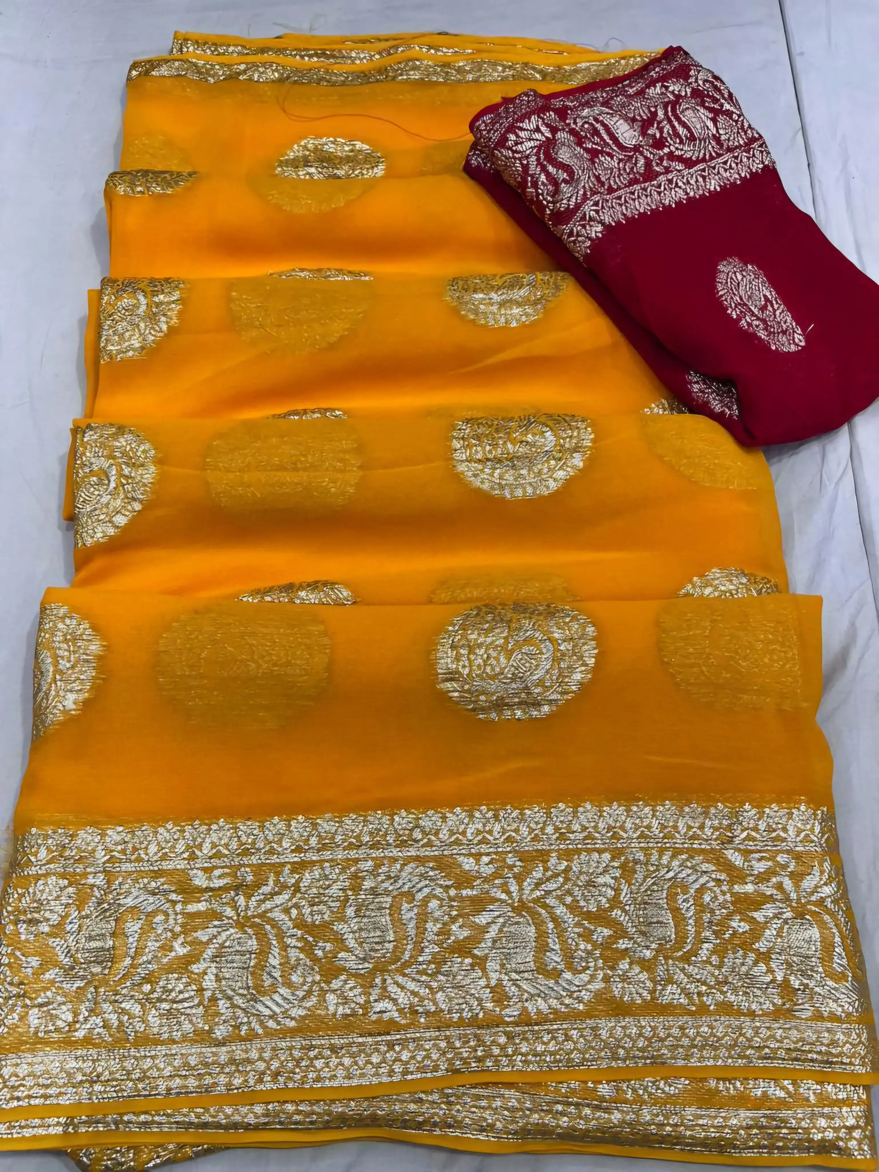 Buy Georgette Zari Weaving Saree Code nph435 online at best price