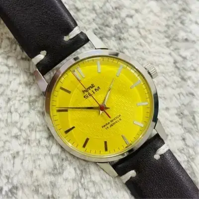Buy HMT JANATA HINDI DIAL MECHANICAL MEN'S WRIST WATCH online at