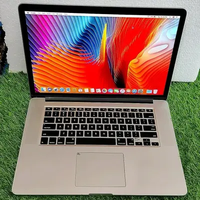Buy used apple Macbook online at best price Kunal computers
