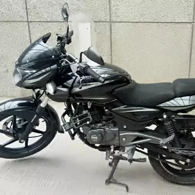 Buy Bajaj Pulsar 150 online at best price Rent a bike in