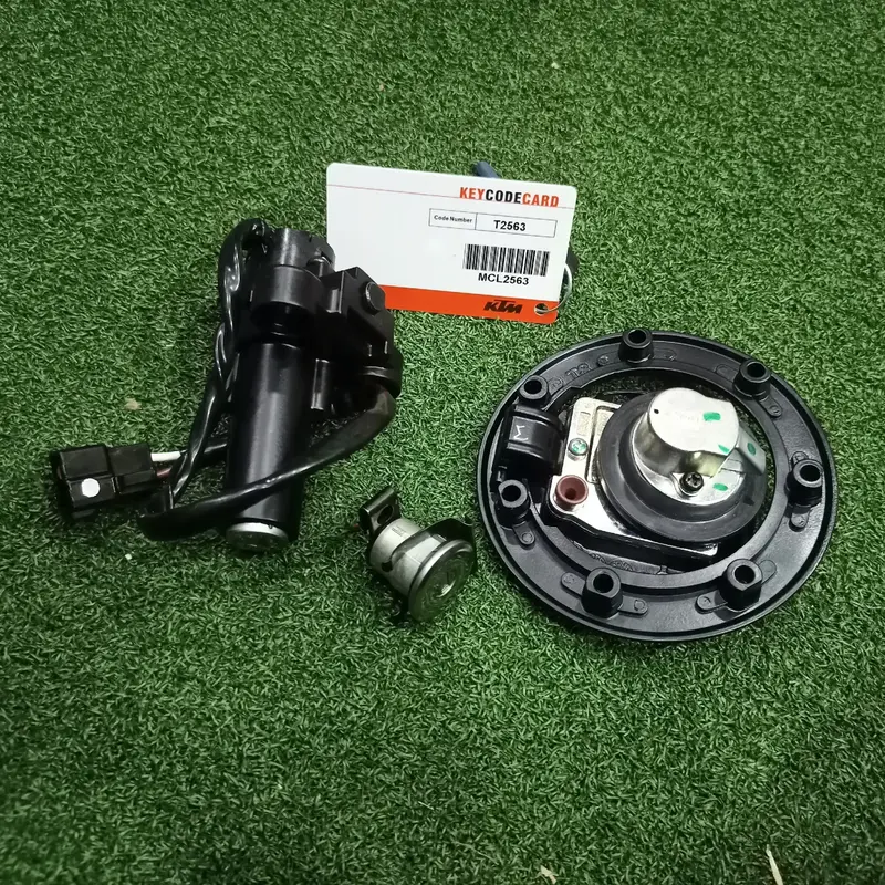 RC 200 390 3 IN 1 LOCK SET 52JY0547