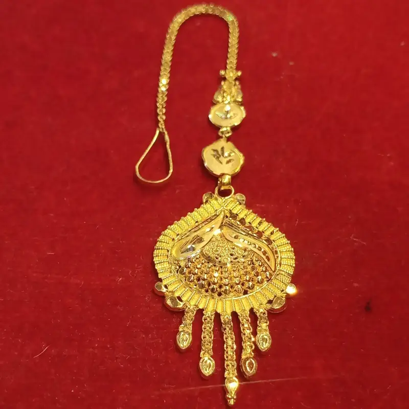 Buy Gold Maangtika online at best price