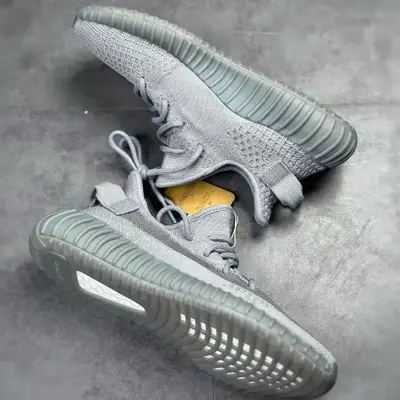 adidas gazelle silver green womens Adidas Yeezy 350 V2 Zebra adidas first copy shoes 2024 main image 1
