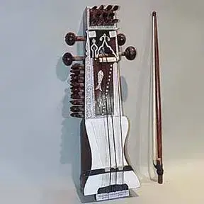 Buy Rajasthani Folk Musical String Instrument Sindhi Sarangi Sarnga ...