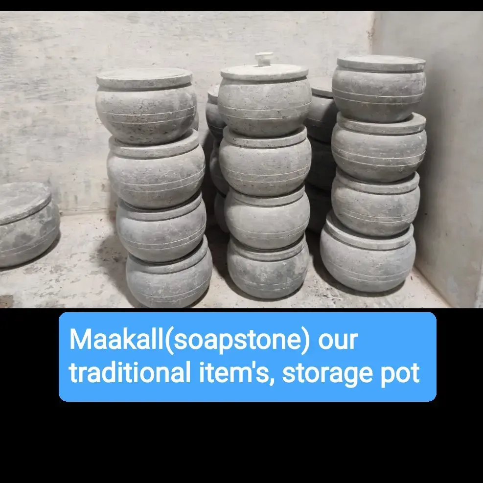 Maakall(soapstone)storage pot (container type), storage pot - 1