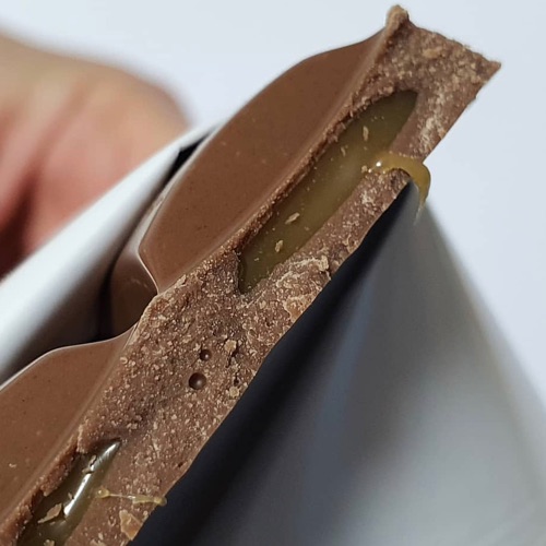 Order Cadbury Dairy Milk Caramello Milk Chocolate Bar 180g Online From