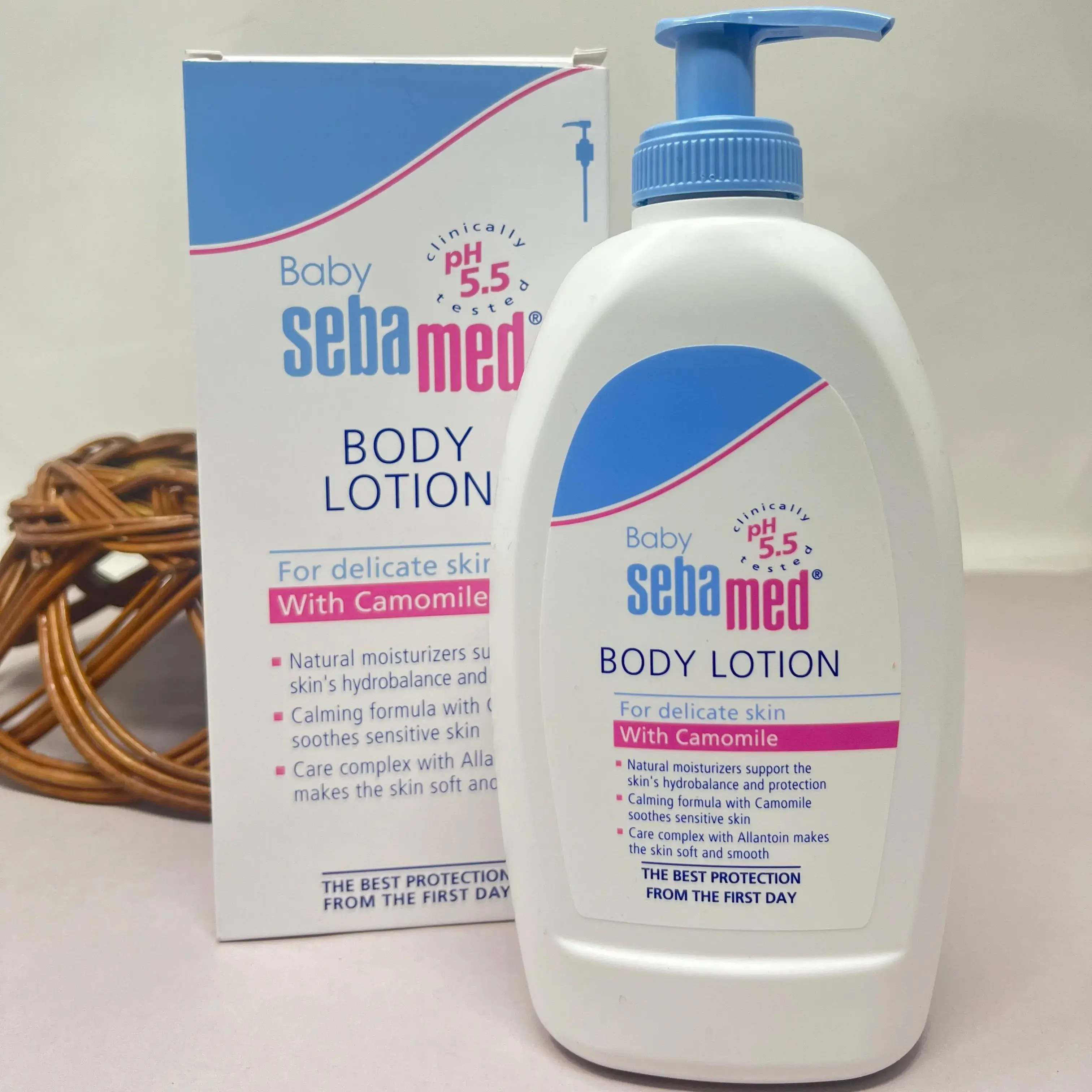 Seba Med Baby Body Lotion with Camomile 400ML