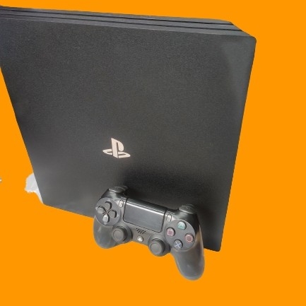 Ps4 Slim Ps4 Fat 4k Sony PlayStation (PS4) 1TB Slim W/ Box Games