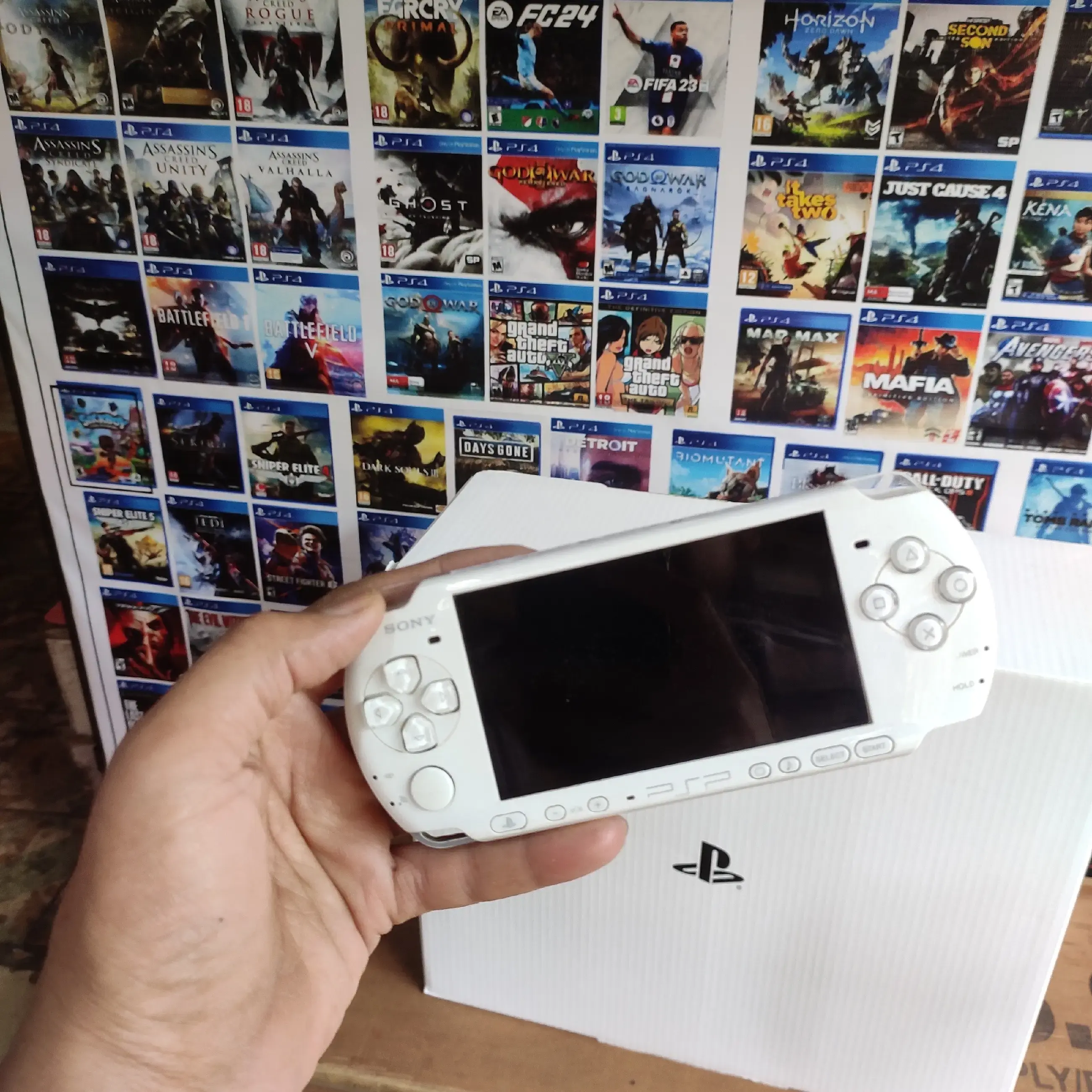 Buy Sony PlayStation Portable PSP Piano Black online at best price