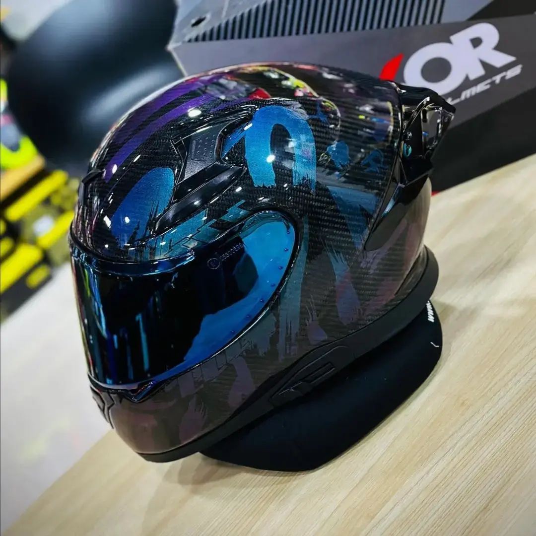 Carbon Fiber Best Lightweight Helmet AXOR APEX Carbon Glossy Black