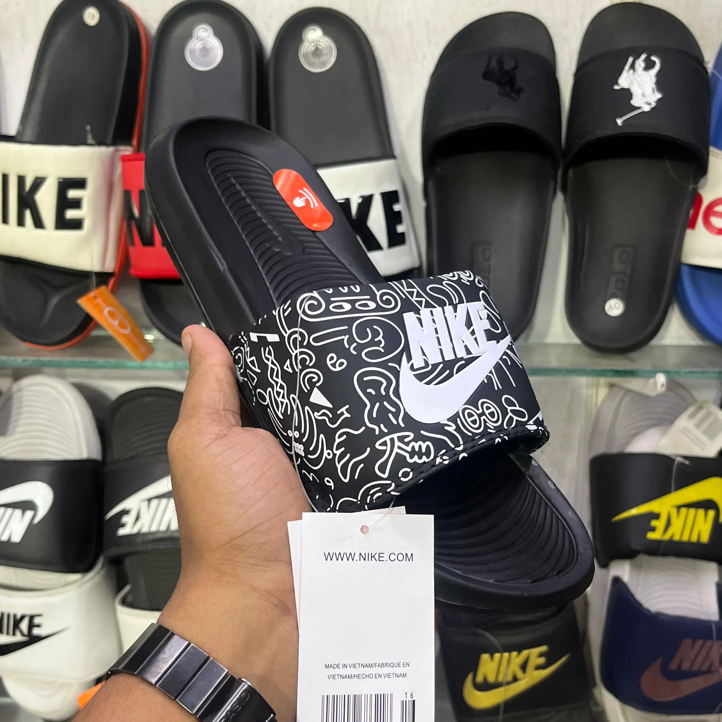 Next to original Nike doodle slides black 01 40/6