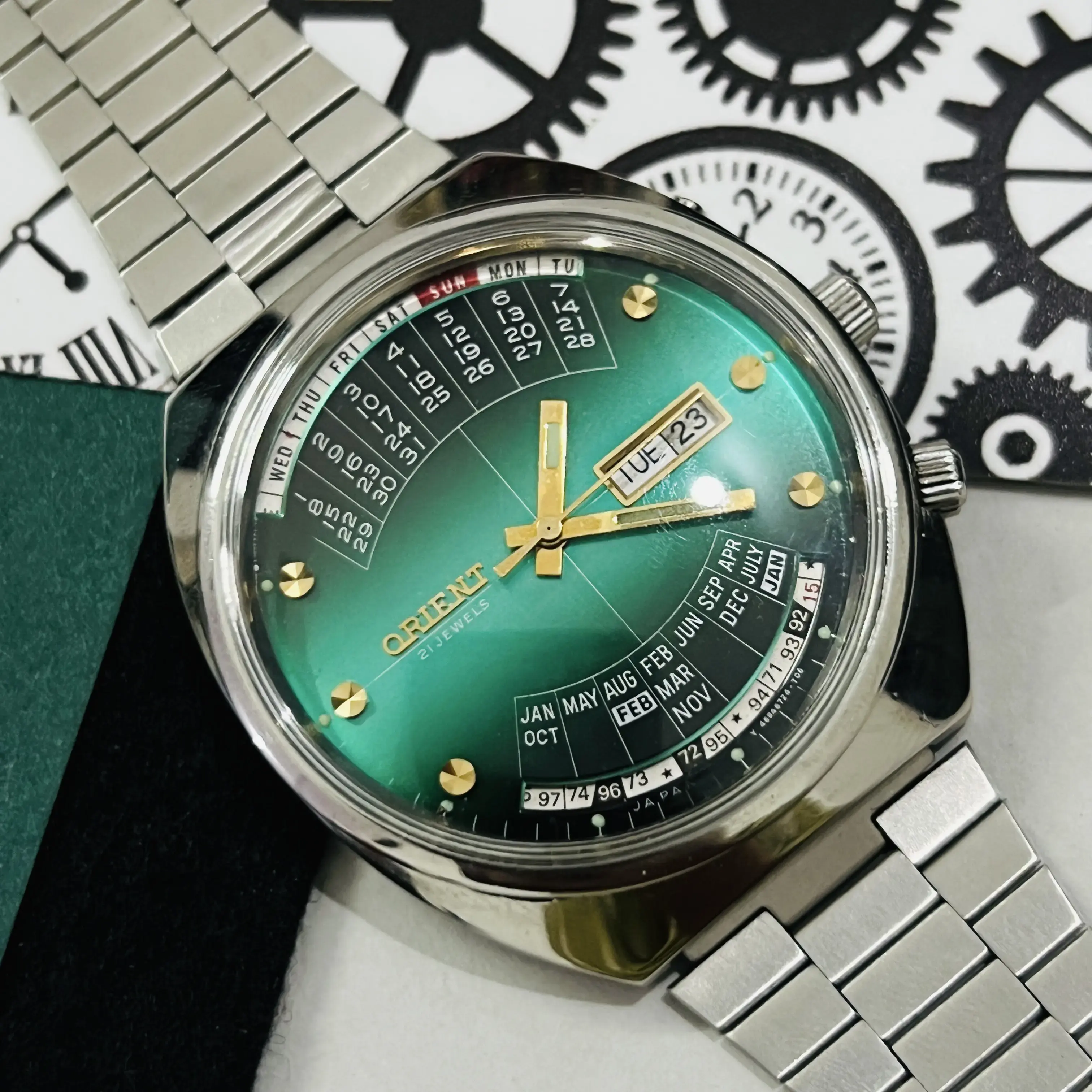 ORIENT Multi-Year Calendar 自動巻き腕時計 Buy Orient College Perpetual Multi Year Calendar Automatic Green