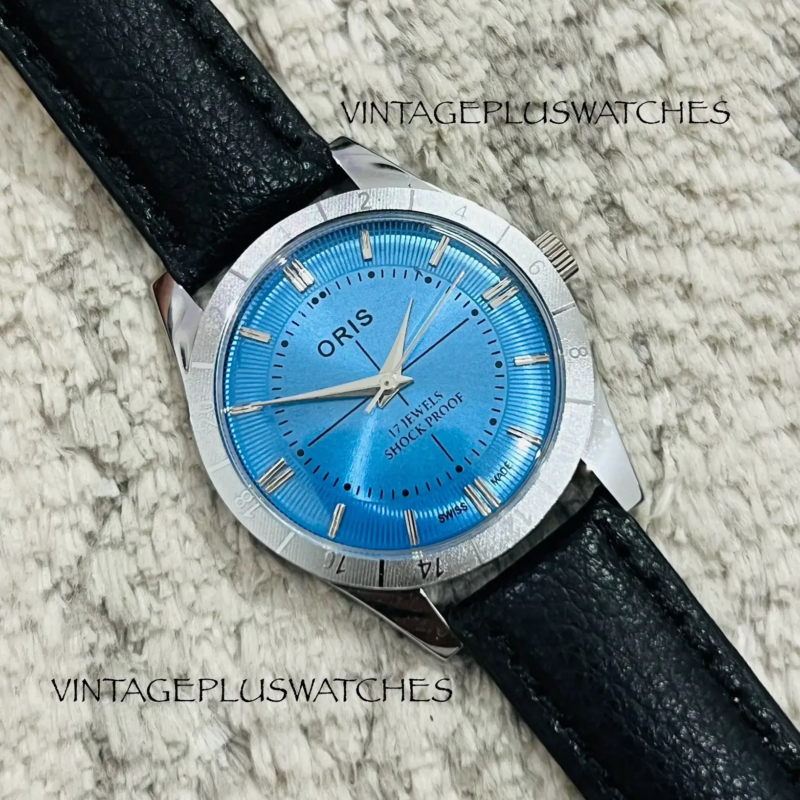 Hand Winding Oris Shock Proof 17 Jewels Buy Vintage Beautiful MOD