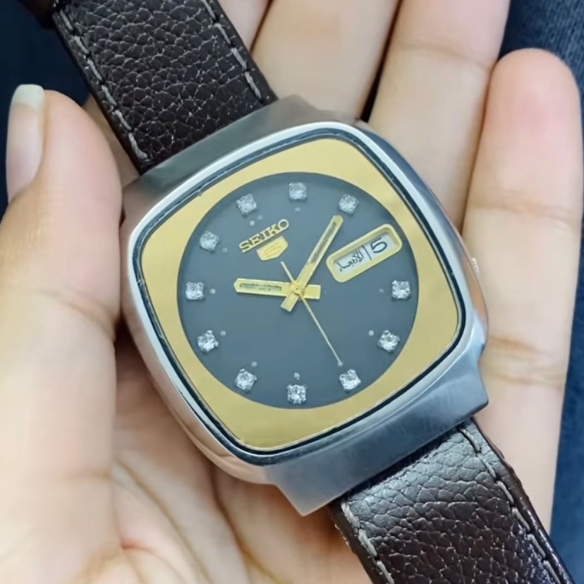 Buy Seiko Automatic Black And Golden Dial Date/Day Movement No