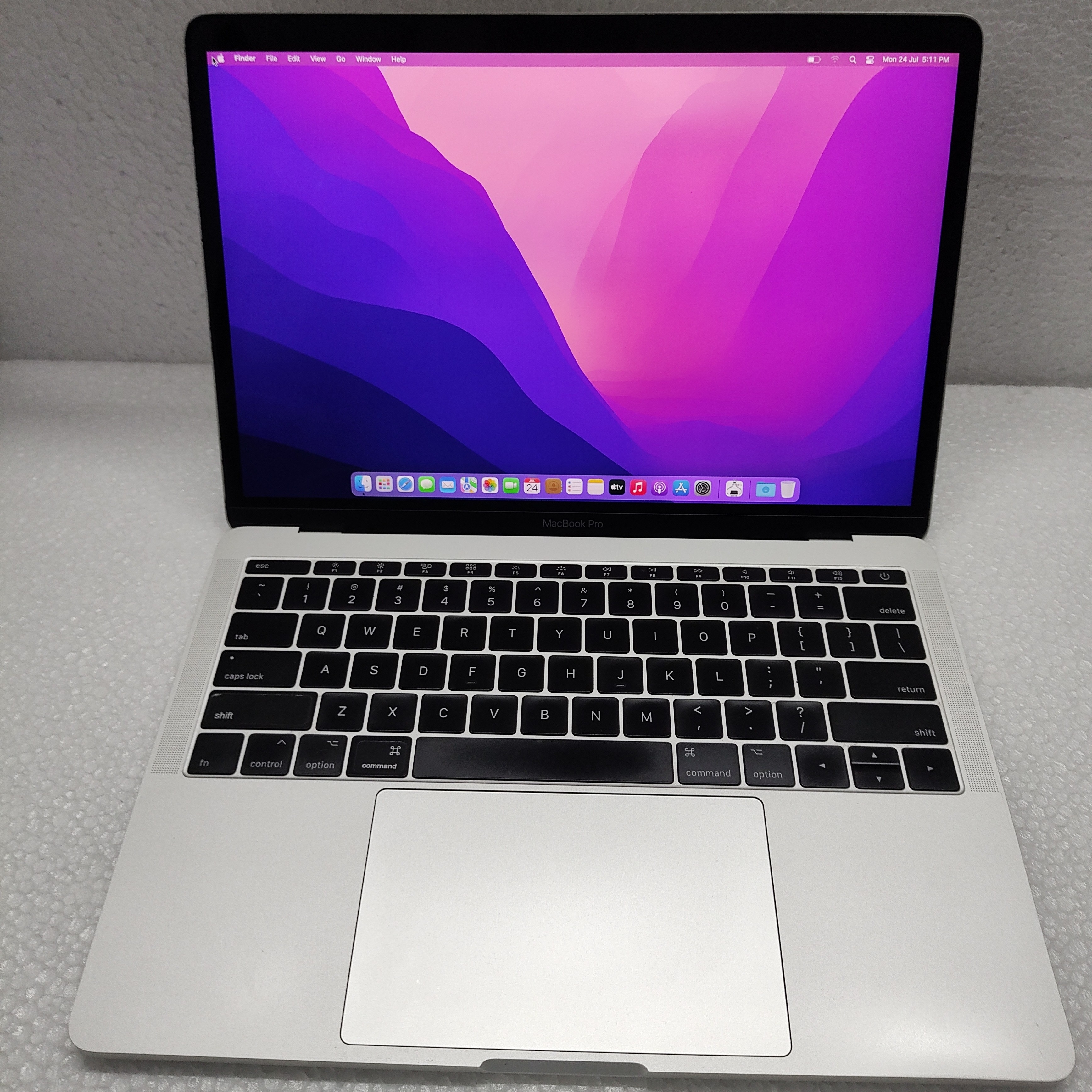 MacBook本体 MacBook Pro 13-inch, 2016, Thunderbolt Amazon.co.jp: Apple MacBook Pro 2016, Thunderbolt (USB-C) 3