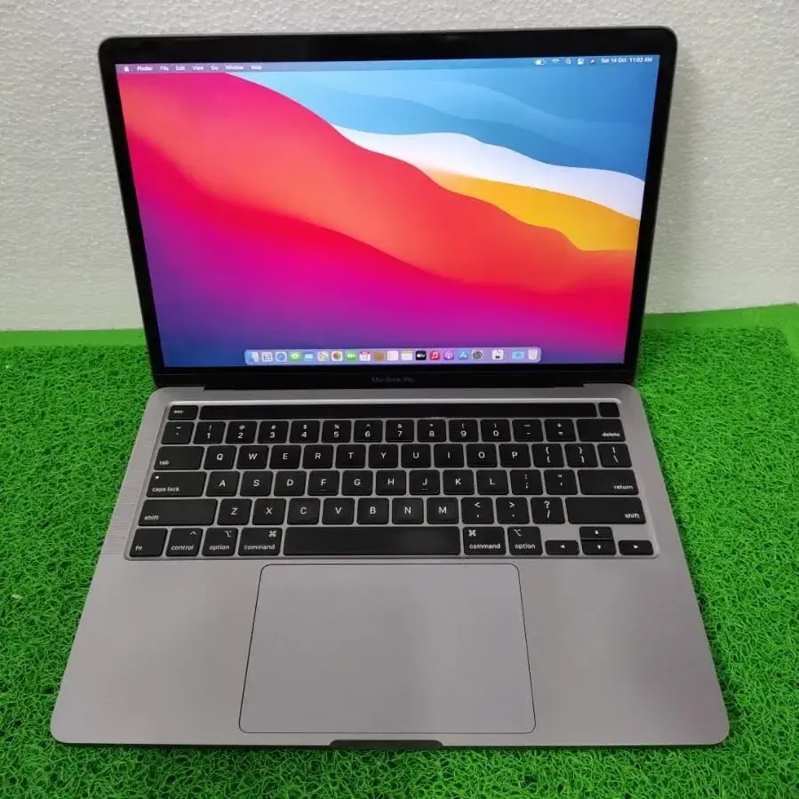 Buy 🍎13