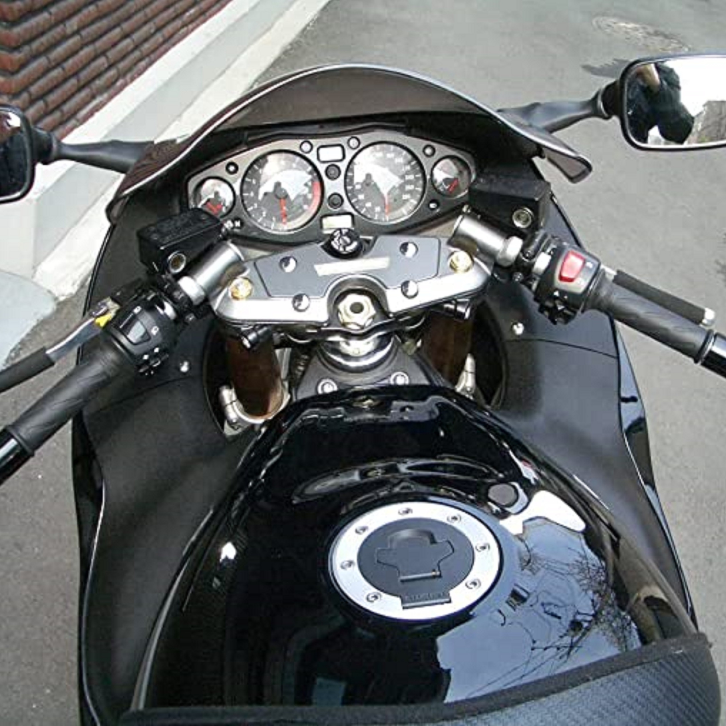 Buy Hayabusa Handlebar Curved Pipe Rod Black Universal for All Bikes Handle  Bar (Bla online at best price | Shivikaesho