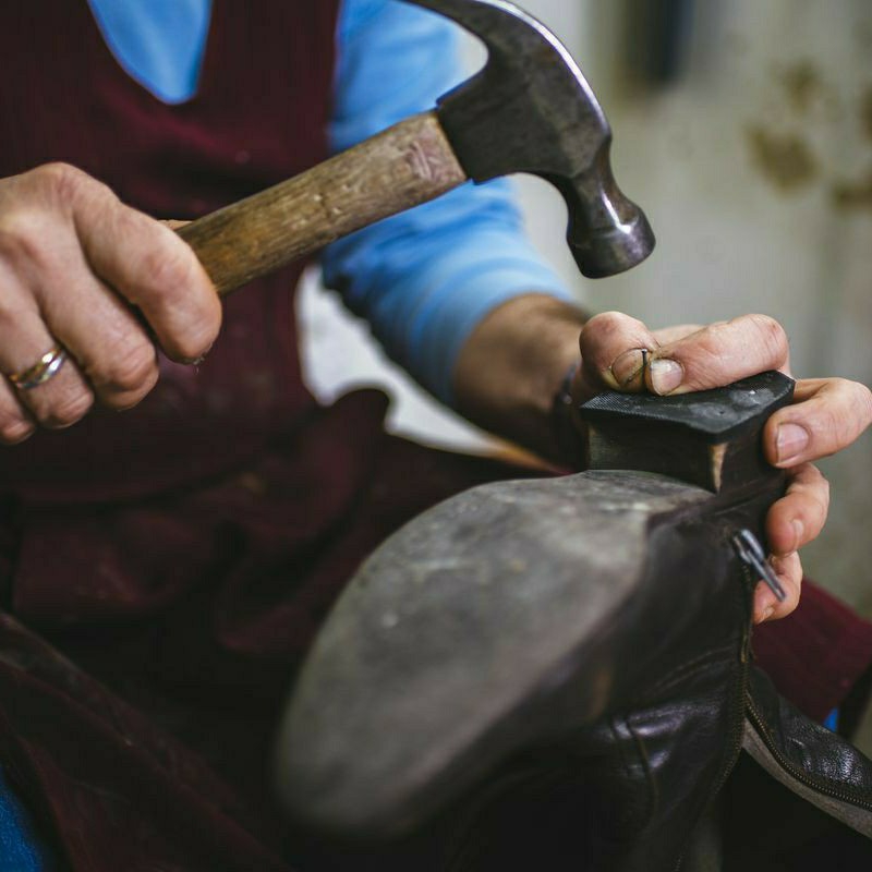 leather laundry leather cobbler near me