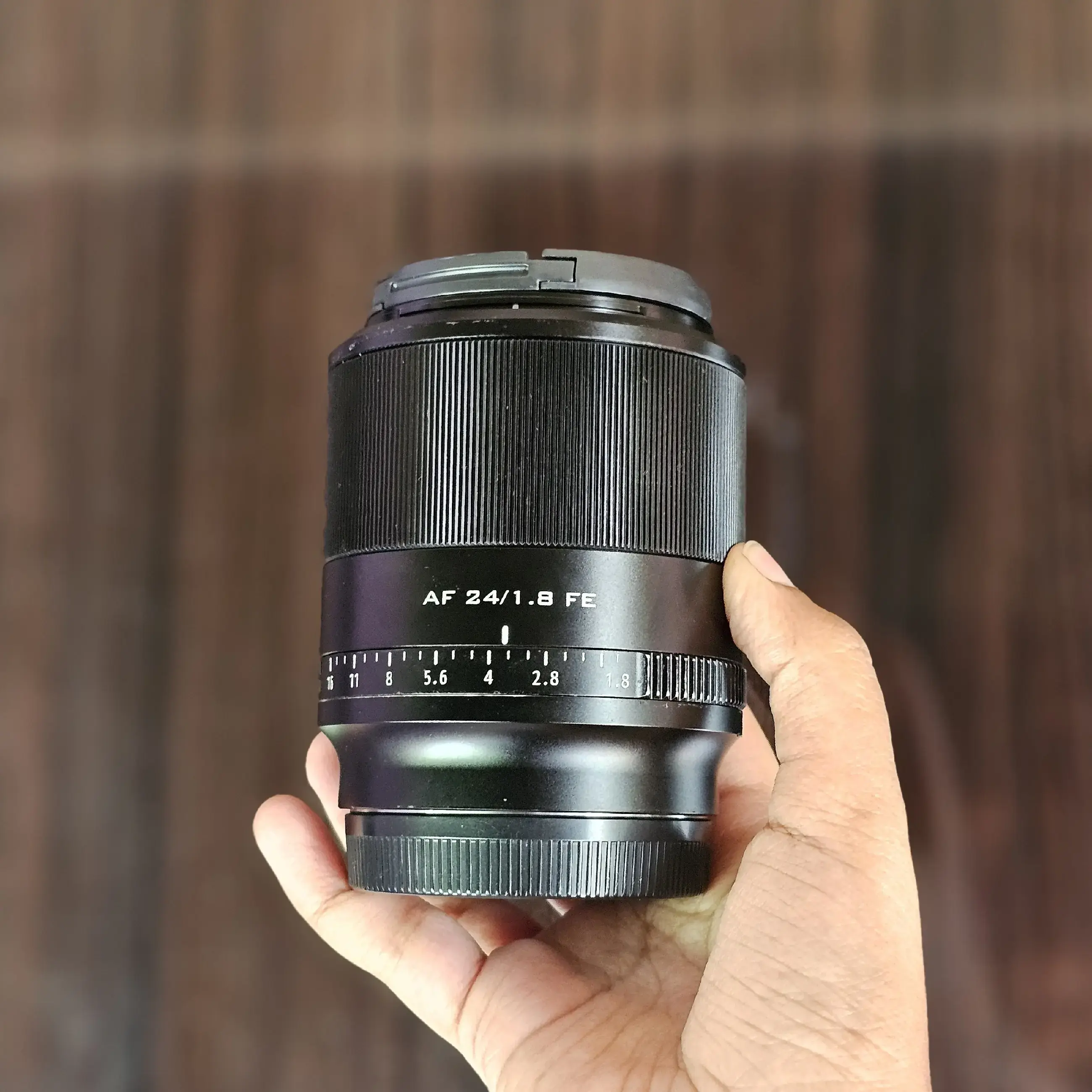 fe 24mm sony 40mm lens