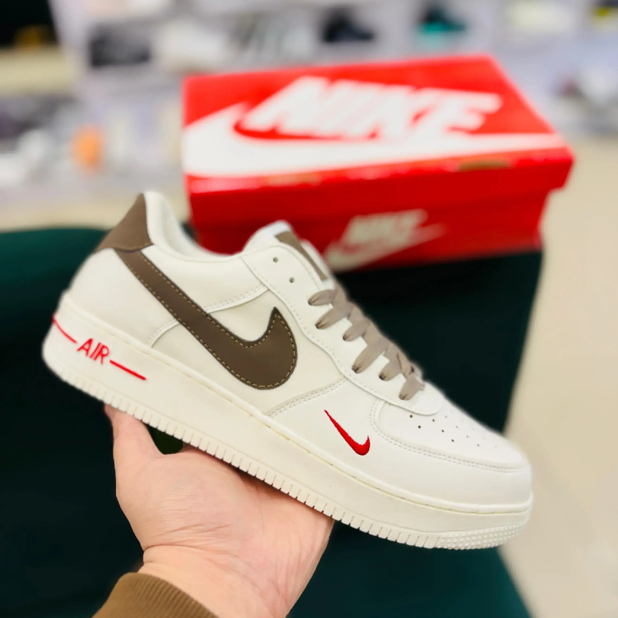 NIKE AIR FORCE 1 LOW COFFEE ナイキ エアフォース