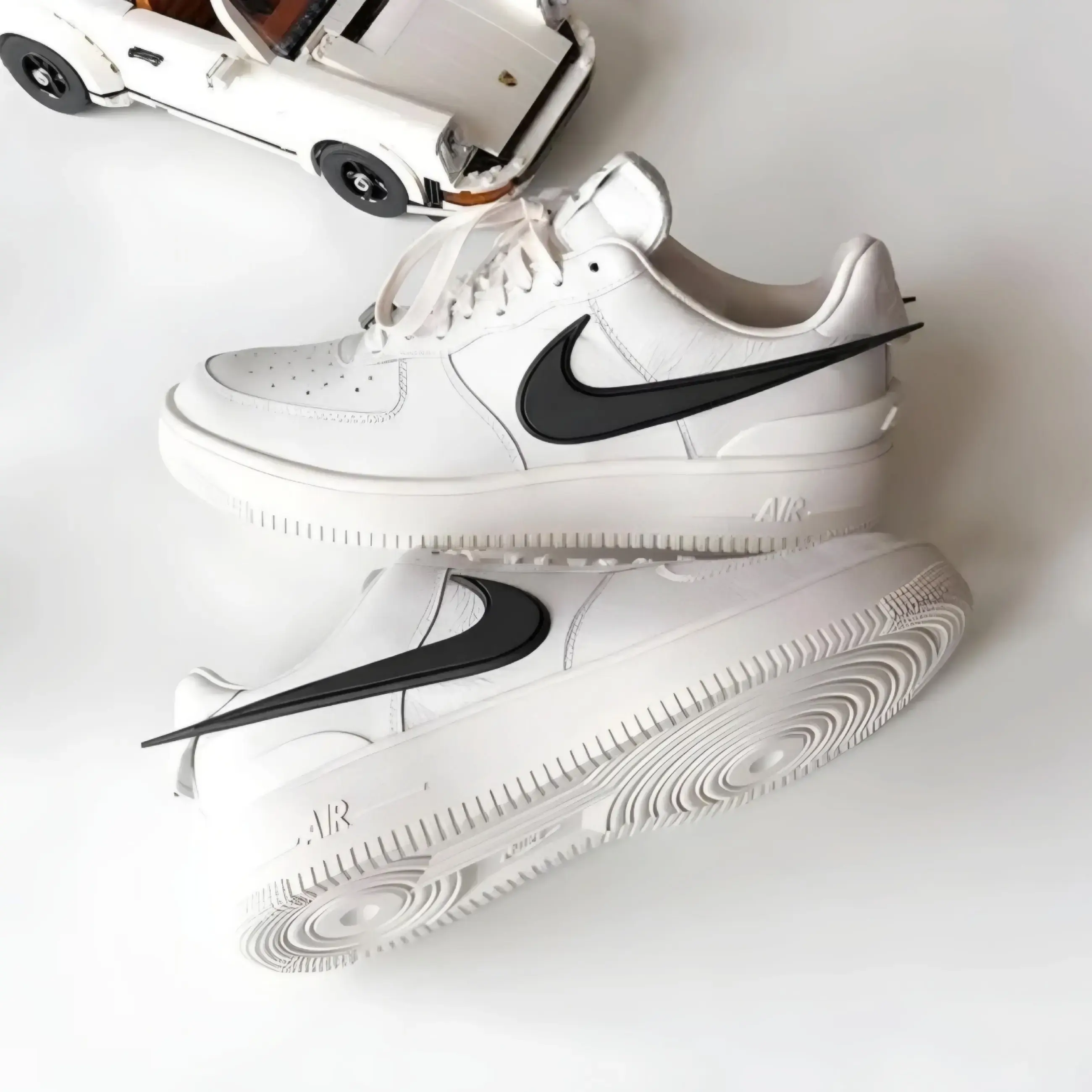 【たきさま専用出品】AMBUSH AIR FORCE 1 Phantom Men AMBUSH X NIKE AIR FORCE 1 PHANTOM at ₹ 8199/pair in Giridih
