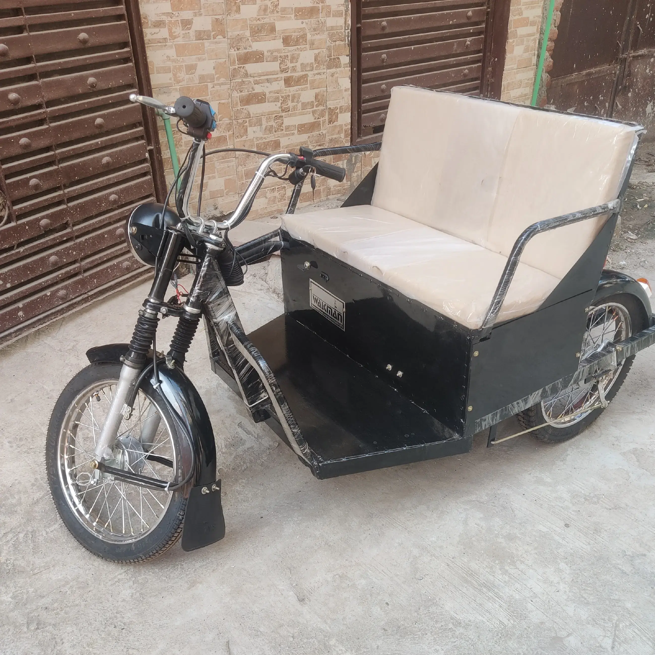 Double Seat Tricycle 50 Km