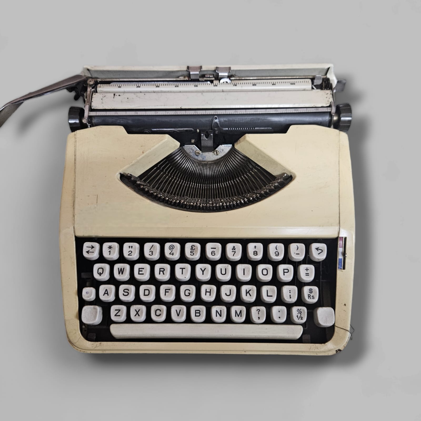 HERMES Baby Typewriter (タイプライター） Buy Hermes Baby Portable Typewriter online at best price | RR
