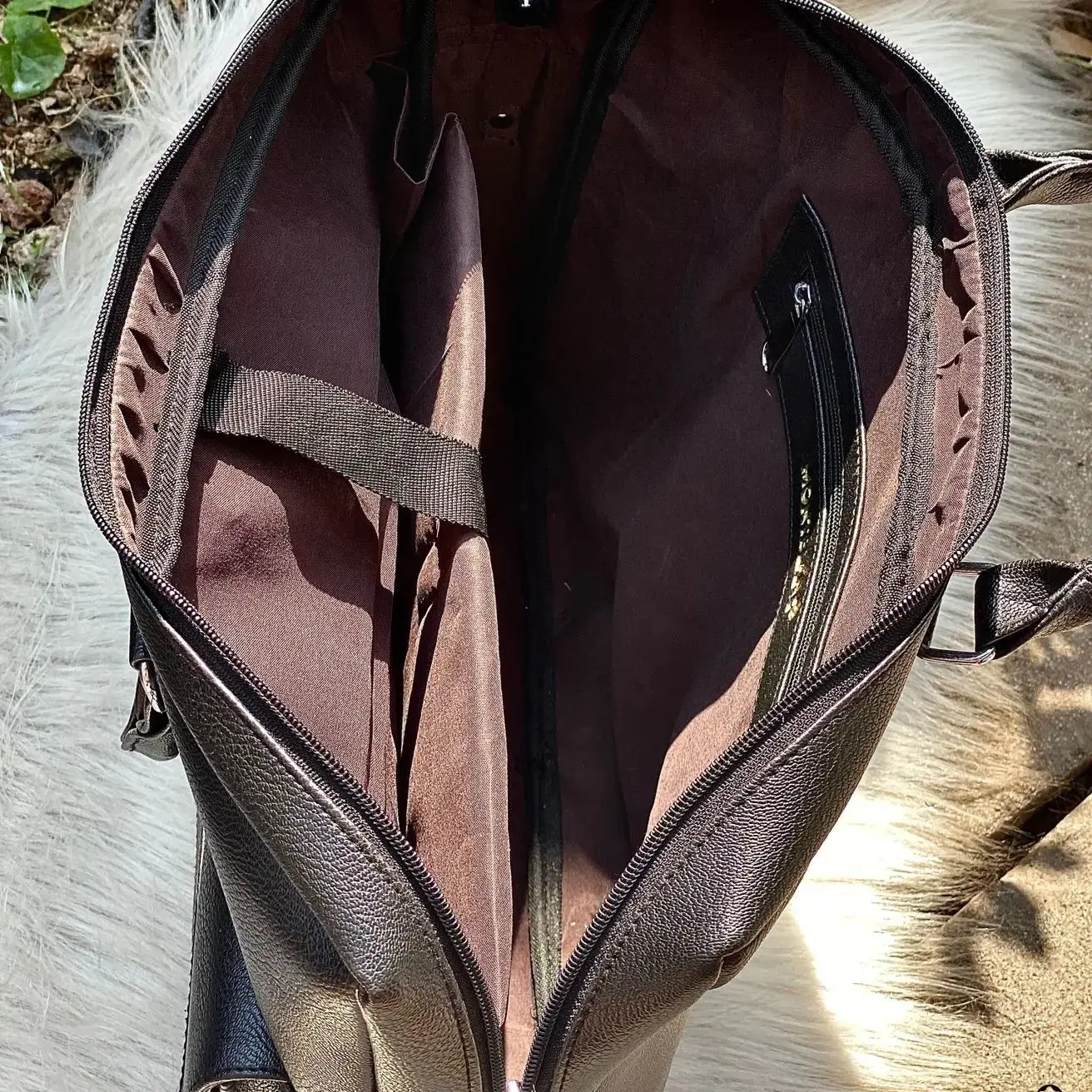 montblanc laptop bag / office bag imported crocodile material 5 compartments inside branding inside heavy quality linen - brown