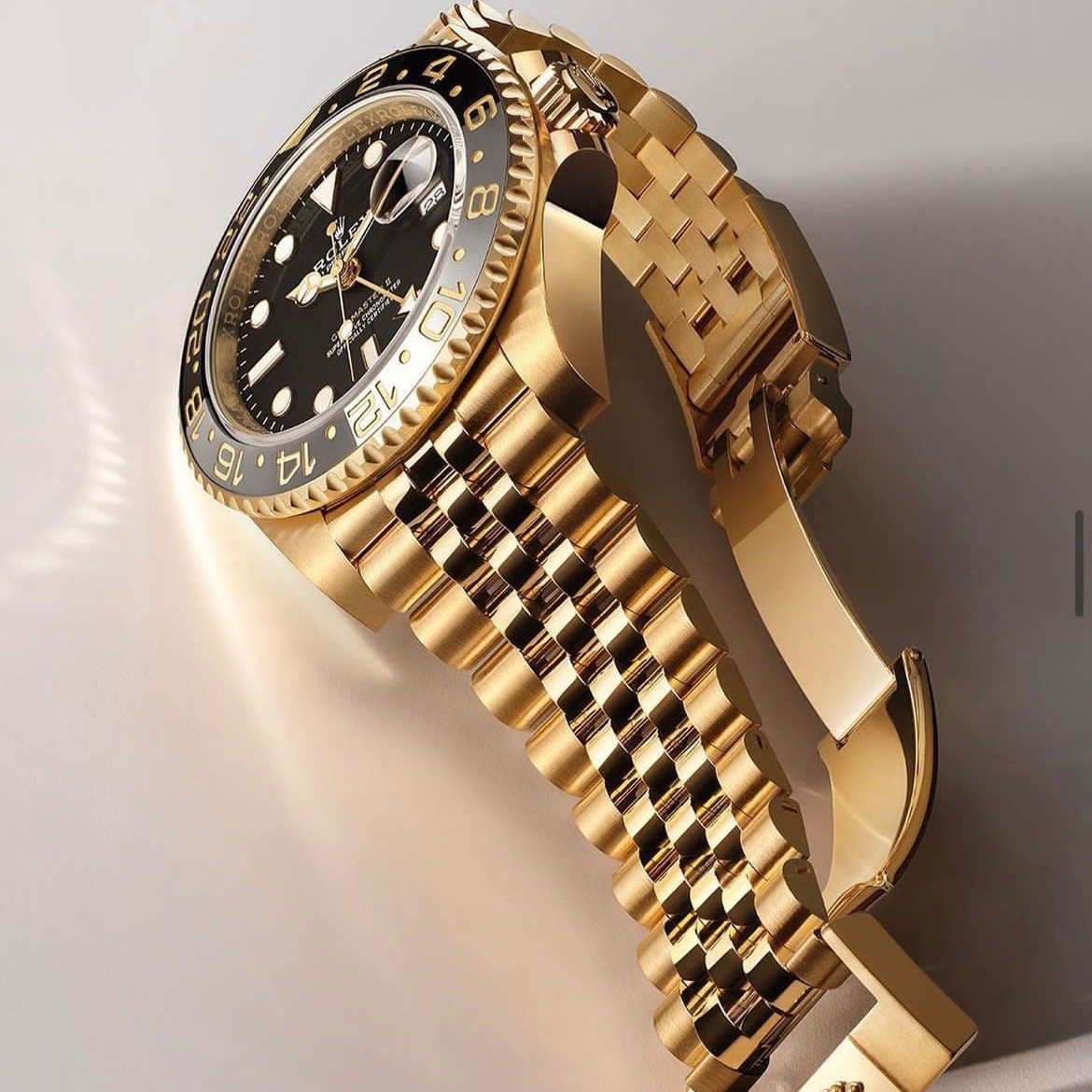 Rolex GMT Master Automatic luxury watch for men