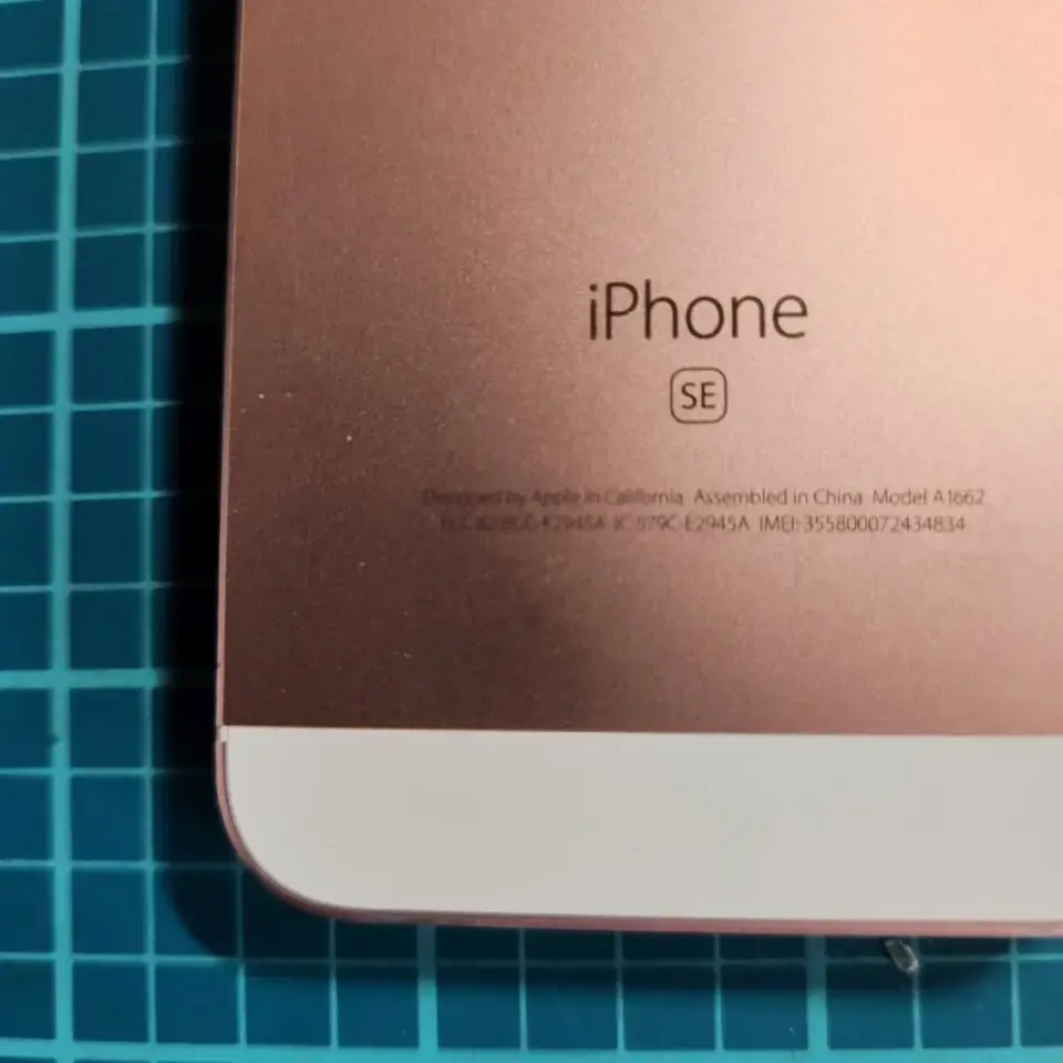 Buy iPhone SE 1st GEN 64 GB online at best price | VINTAGE MOBILE