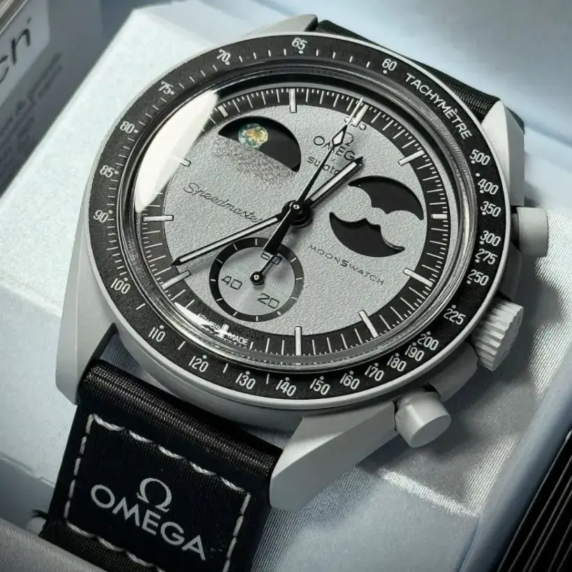 Buy Omega Earth Phase MoonSwatch - Mission to the Moon online at
