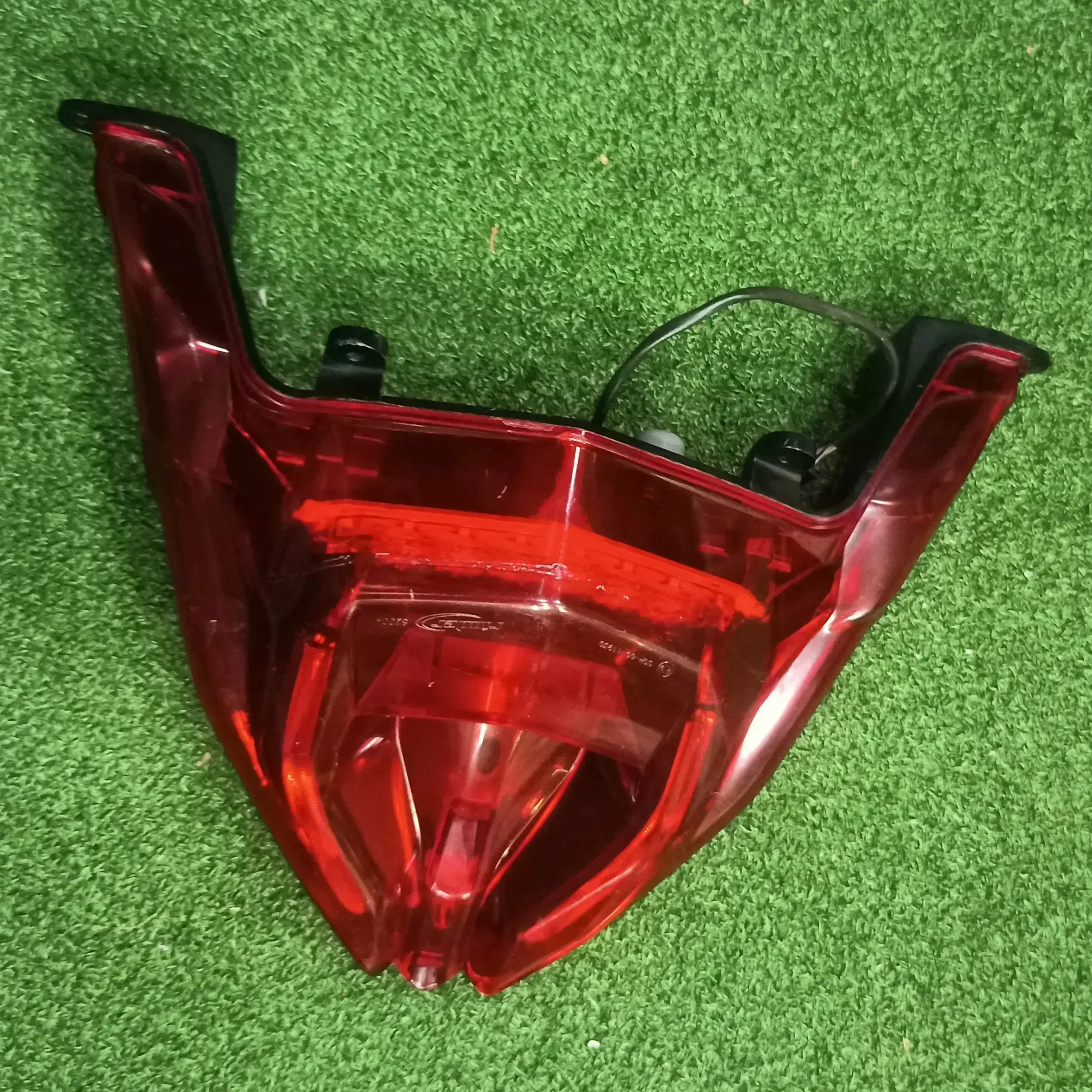 Buy Apache Rr310 Tail Light Assembly online at best price | Noway e Wendor