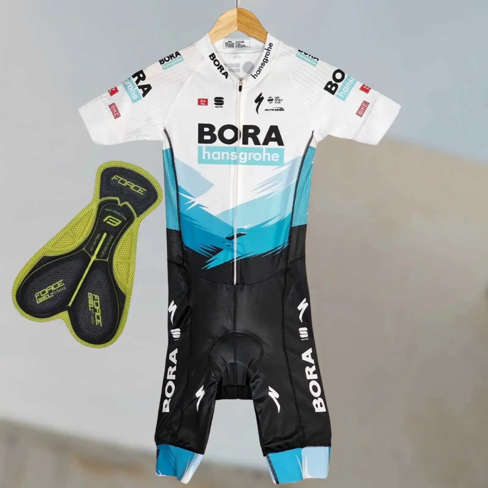 BORA Racefit Triathlon Suit: Optimized for Swimming, Running, and Cycling