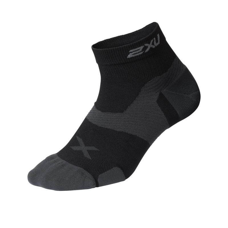 2xu Vectr Cushion 1 4 Crew Sock Blackm titanium