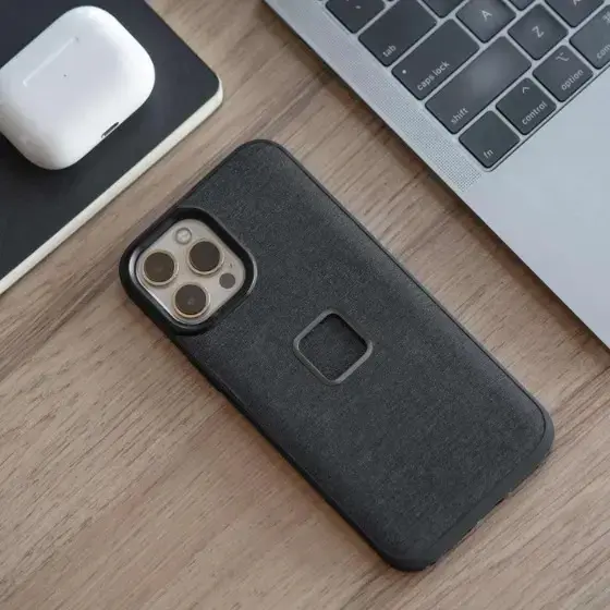 Peak Design Everyday Fabric Case iPhone 14