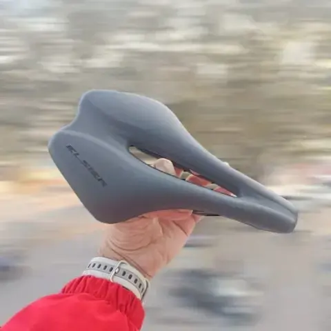 Elsier AeroFlow Performance Saddle