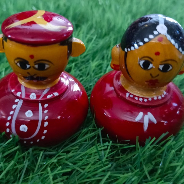 Wooden Raja Rani kunkum box - 1