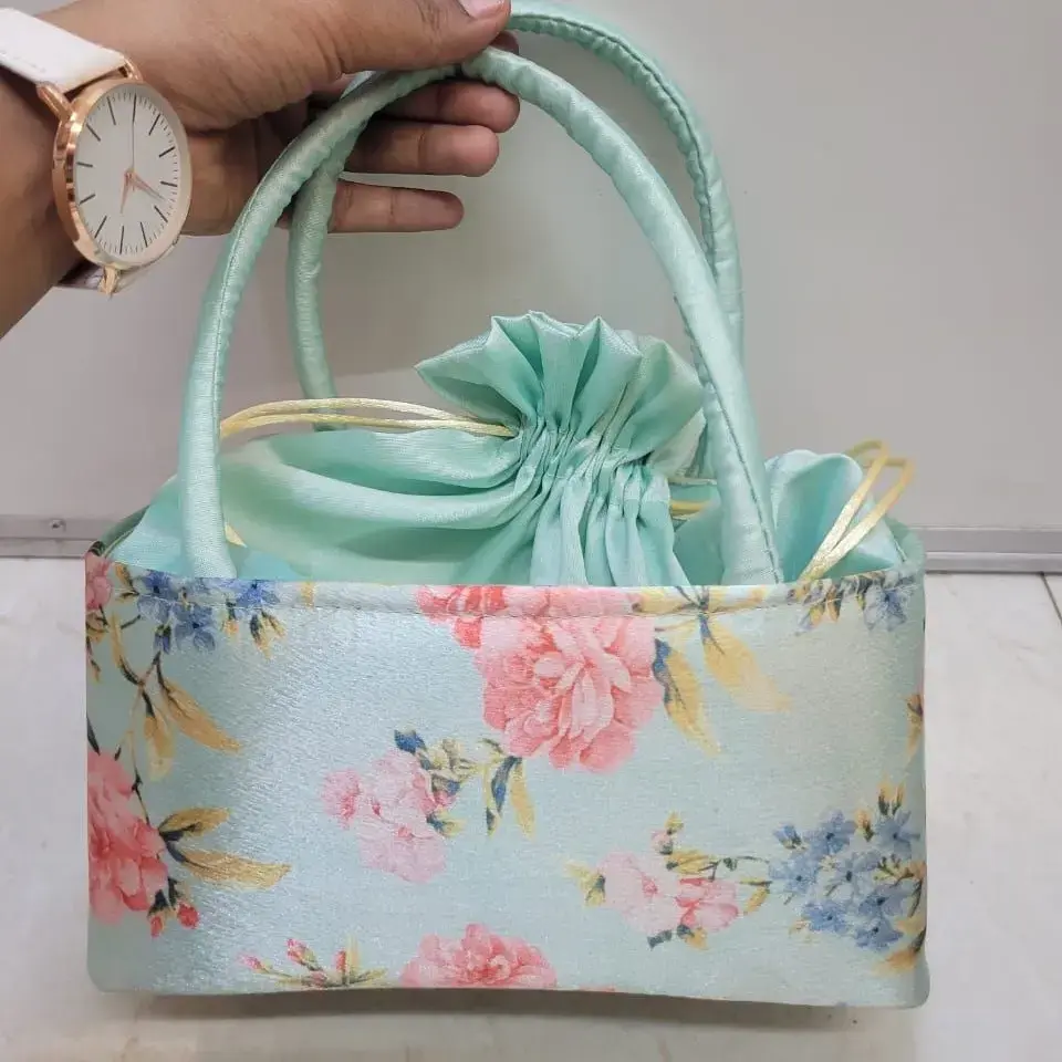 Floral gift hamper/basket   plus shipping For bulk order dm 🌼 - 1