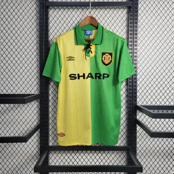 ウェア Manchester United 1992/94 Away Uniform Manchester United Away 92-94 – Retro | jcclub.in