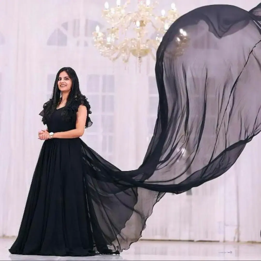 Pre Wedding Georgette Long Tail Gown Black