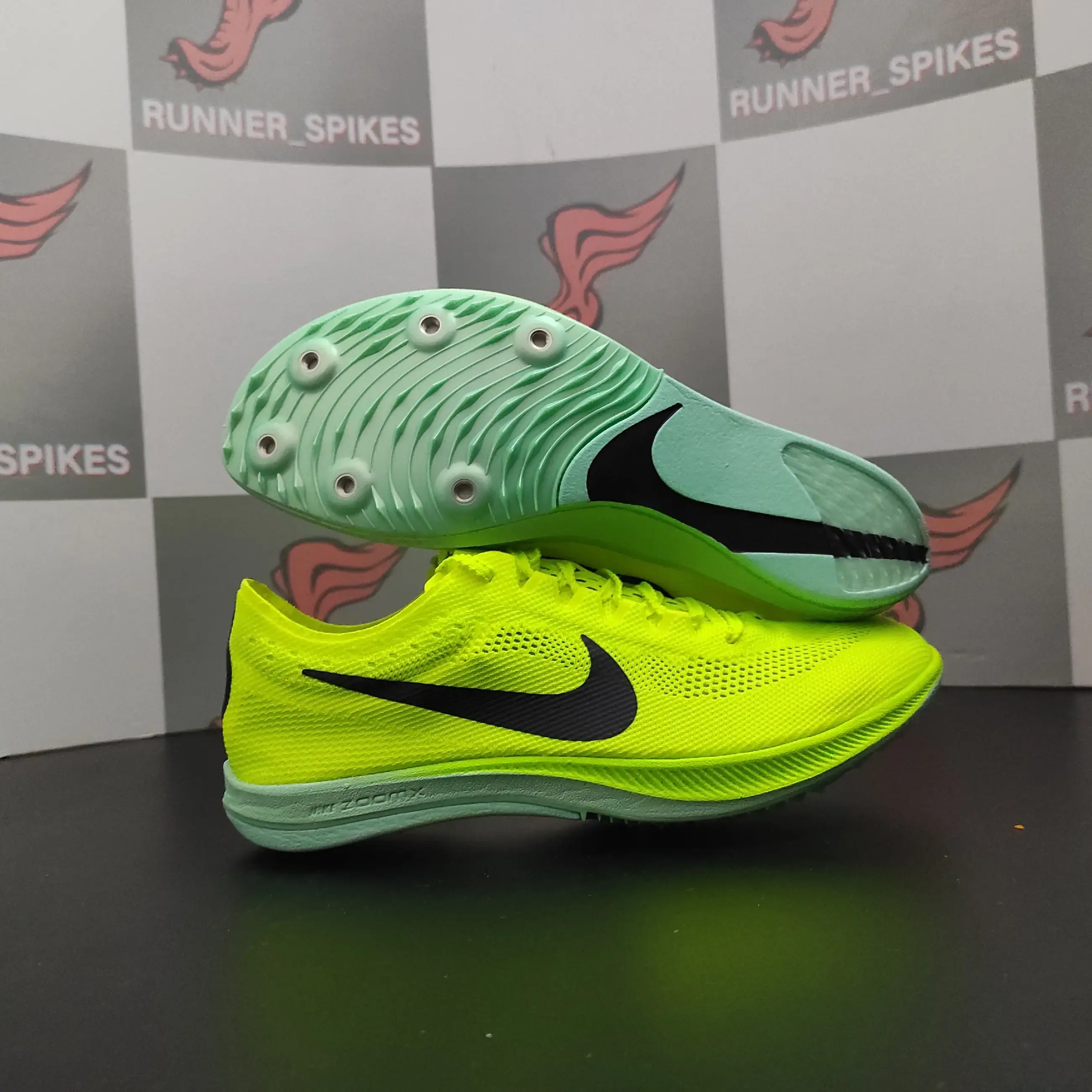 NIKE ドラゴンフライ（ナイキドラゴンフライ2 （ナイキ ZOOMX