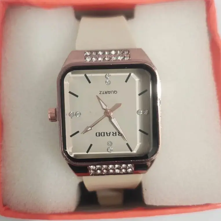 Buy Analogue Watch online at best price Beauty and Boutique