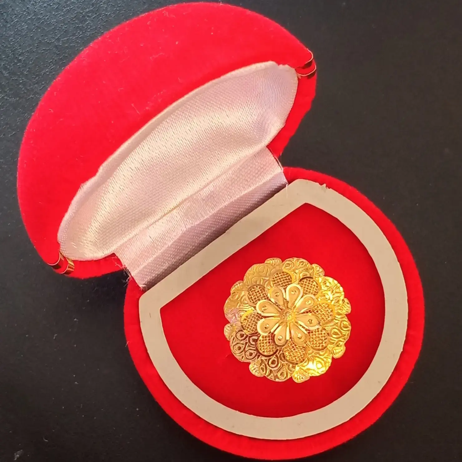 Buy Gold Ring For Women online at best price