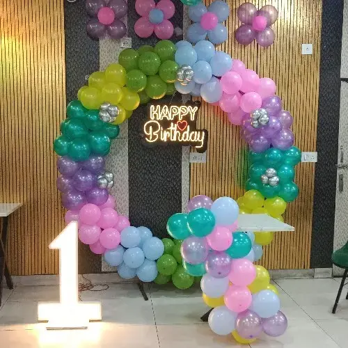 store logo