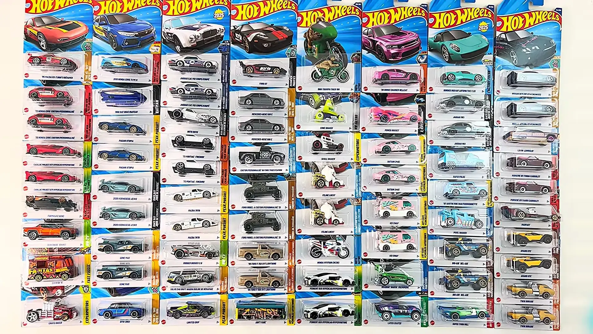 Perfect Original Photos about  Hot Wheels Case N  as Your HD Pictures